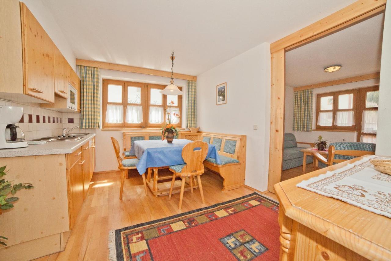 Chasa Per La Punt Appartement Galtür Buitenkant foto