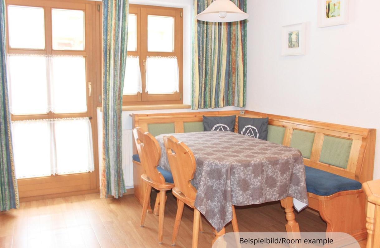Chasa Per La Punt Appartement Galtür Buitenkant foto